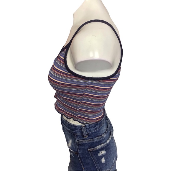 Colorful Striped Ribbed Crop Top - Picture 2 of 3